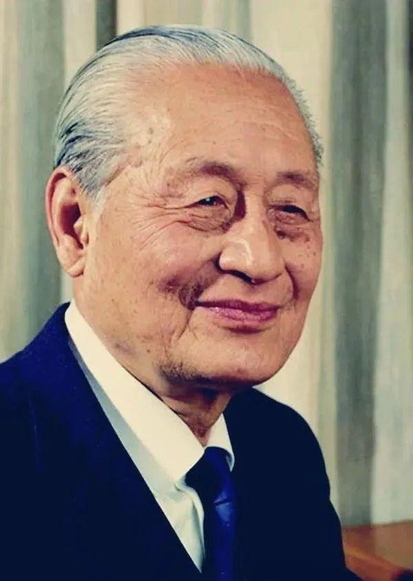 伯乐配资 赵朴初书法作品，竟蕴含惊人禅宗智慧！